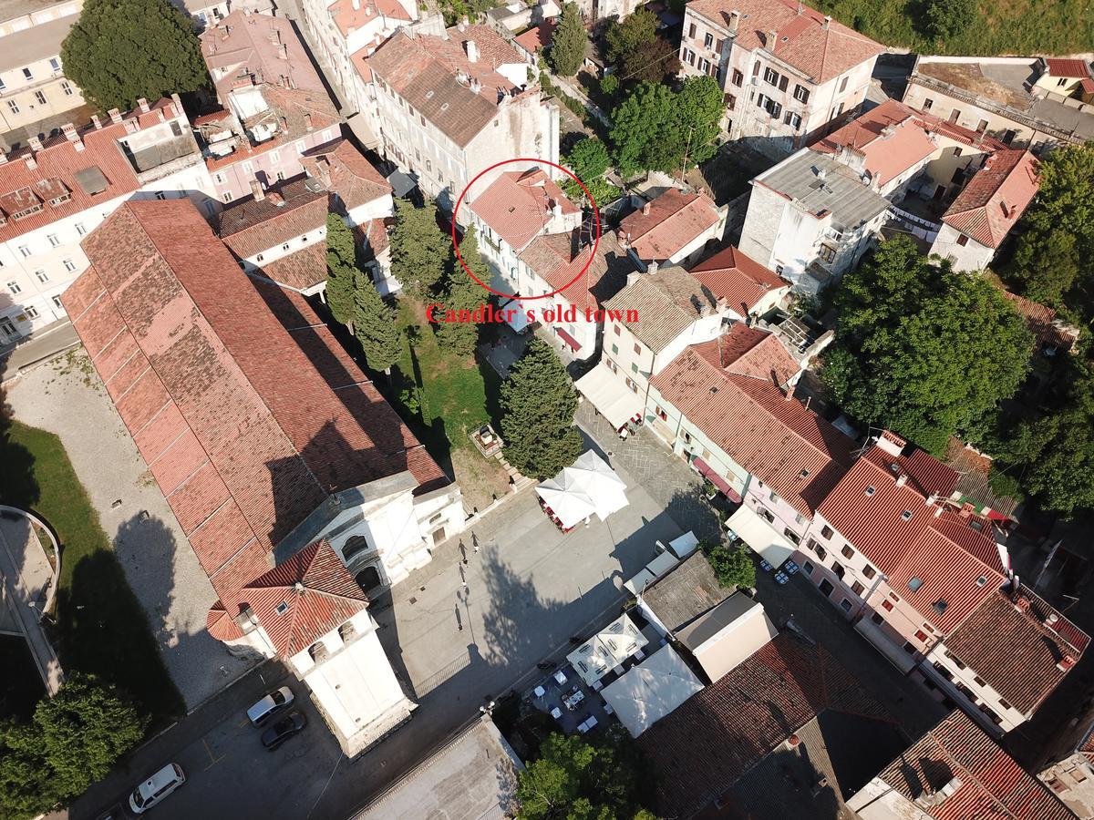 Candler'S Old Town Apartments Pula Exteriér fotografie